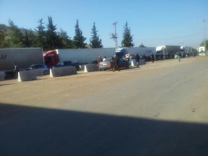 598487_440196999378648_1631927226_n