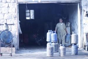 مخزن لبيع الغاز في كفرنبل. تصوير: هزاع العدنان