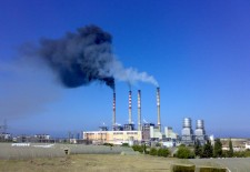 Pollution from Oil Refineries Outrages Netizens
