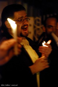 With candles and songs for Egypt