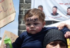 Bribing Food into Daraa