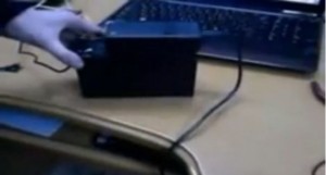 Still from a video that explains how to power a router with a battery. Photo credit: YouTube/moneer alamari.