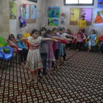 من نشاطات مشروع رعاية الطفل الصورة من صفحة المشروع على 
فايس بوك