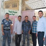 بعض أعضاء المجلس المحلي في كفرنبل خلال جولة تفقدية تصوير هاديا المنصور