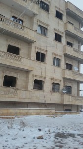 من معمل للحجارة إلى بناء المشاريع السكنية تصوير هاديا المنصور