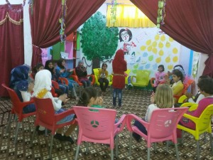 من النشاطات الخاصة بمركز دعم الأطفال مفسيا في كفرنبل تصوير مها الأحمد