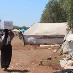 مساعدات بنفسج داخل مخيمات النزوح الصورة من صفحة المنظمة